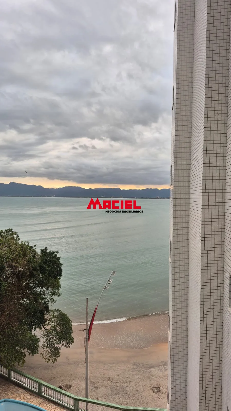 Comprar Apartamento / Padr&atilde;o em Caraguatatuba R$ 900.000,00 - Foto 6