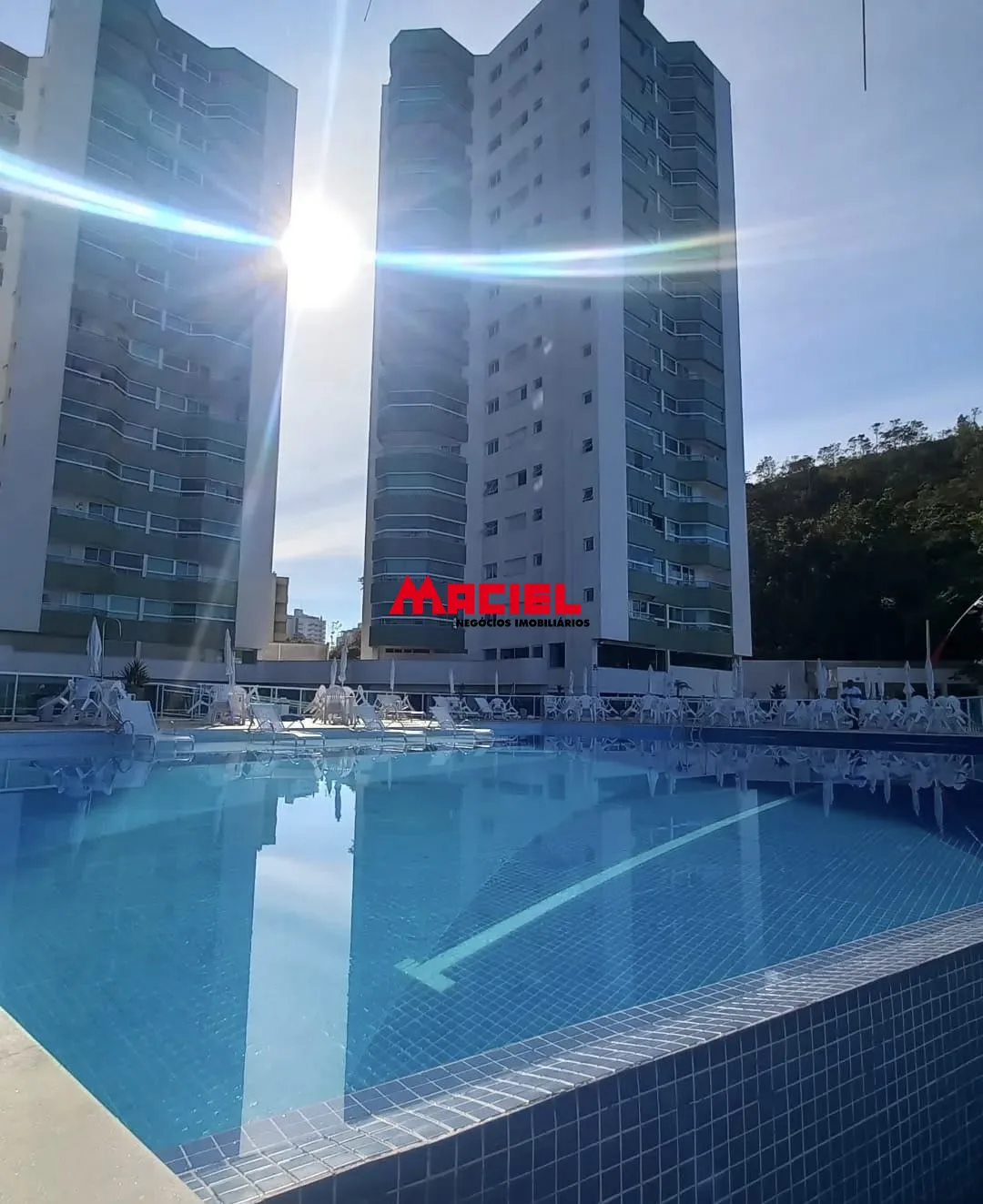 Comprar Apartamento / Padr&atilde;o em Caraguatatuba R$ 900.000,00 - Foto 17