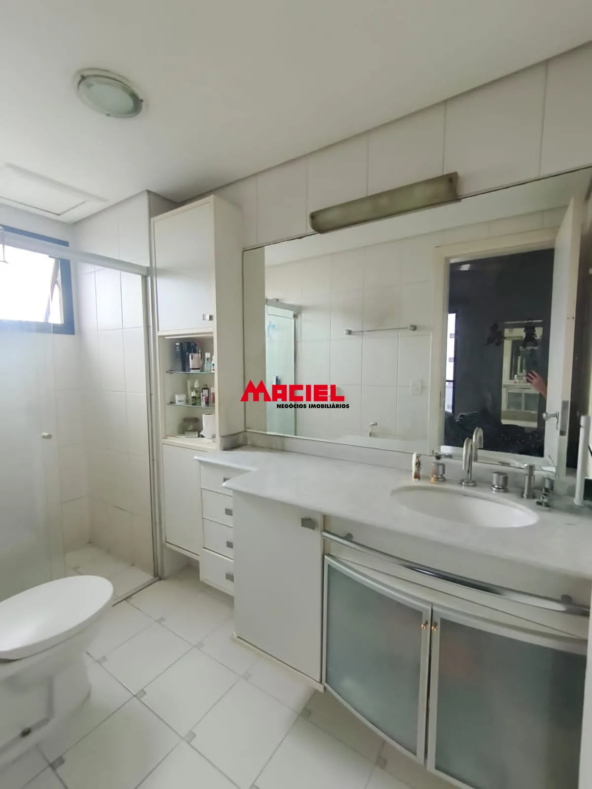 Comprar Apartamento / Padr&atilde;o em S&atilde;o Jos&eacute; dos Campos R$ 1.200.000,00 - Foto 17