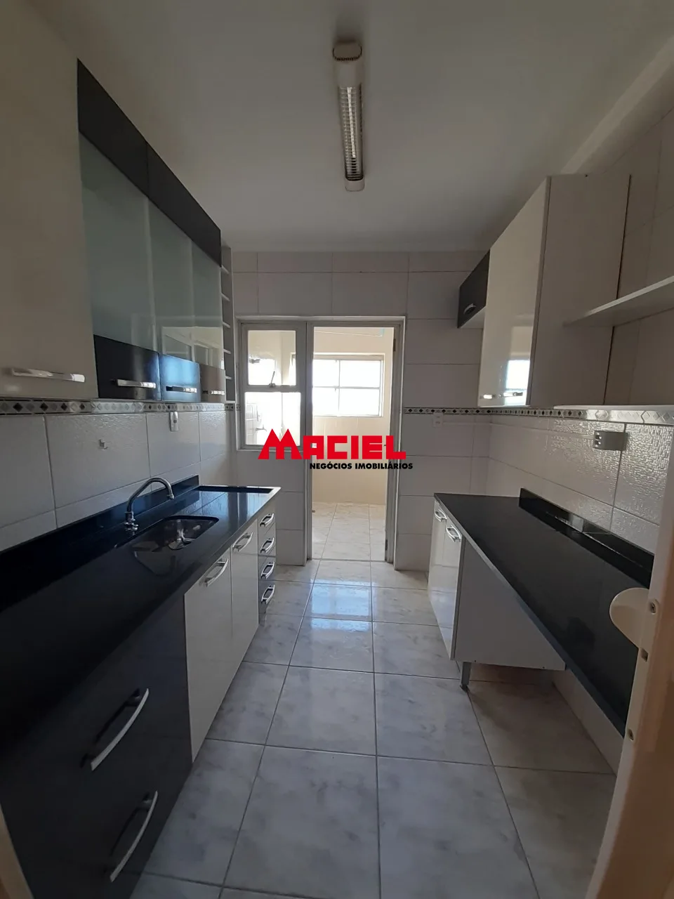 Comprar Apartamento / Padr&atilde;o em S&atilde;o Jos&eacute; dos Campos R$ 560.000,00 - Foto 2