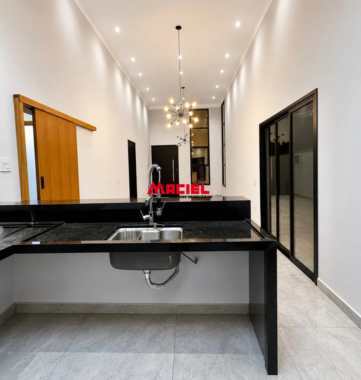 Comprar Casa / Condom&iacute;nio em Ca&ccedil;apava R$ 1.050.000,00 - Foto 4