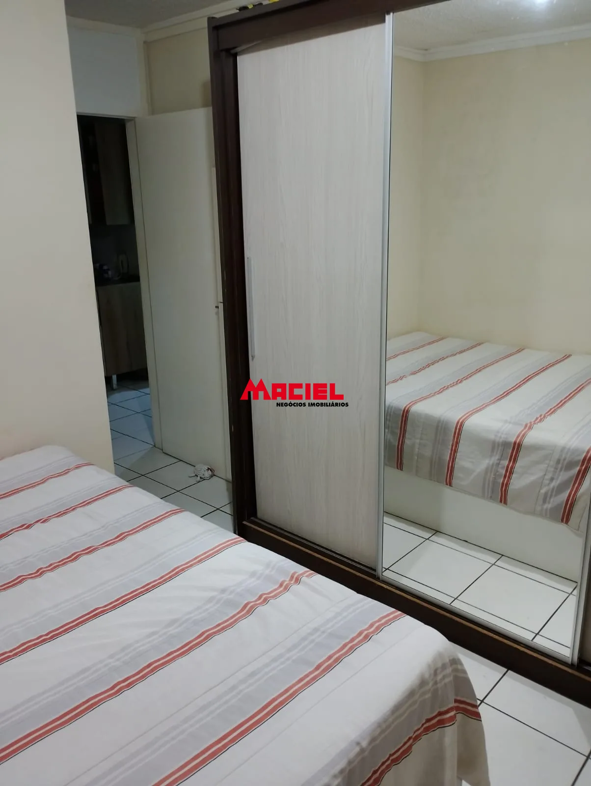 Comprar Apartamento / Padr&atilde;o em S&atilde;o Jos&eacute; dos Campos R$ 190.000,00 - Foto 1