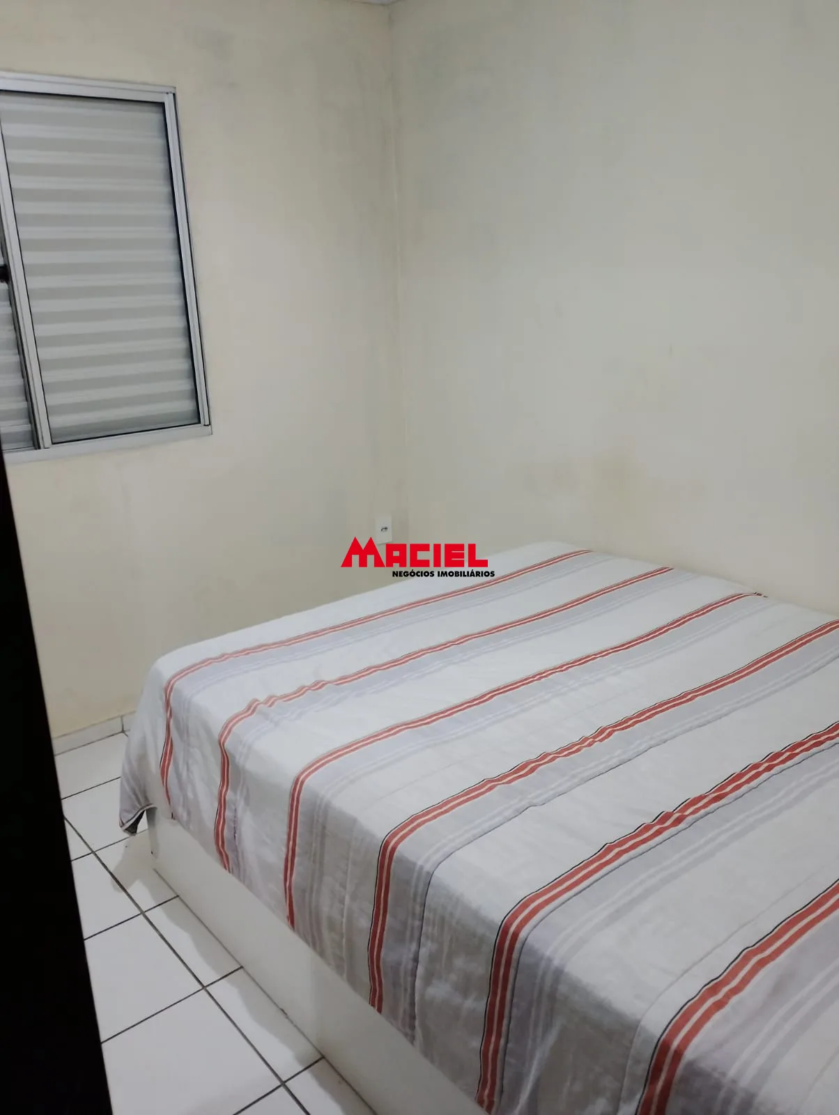 Comprar Apartamento / Padr&atilde;o em S&atilde;o Jos&eacute; dos Campos R$ 190.000,00 - Foto 4