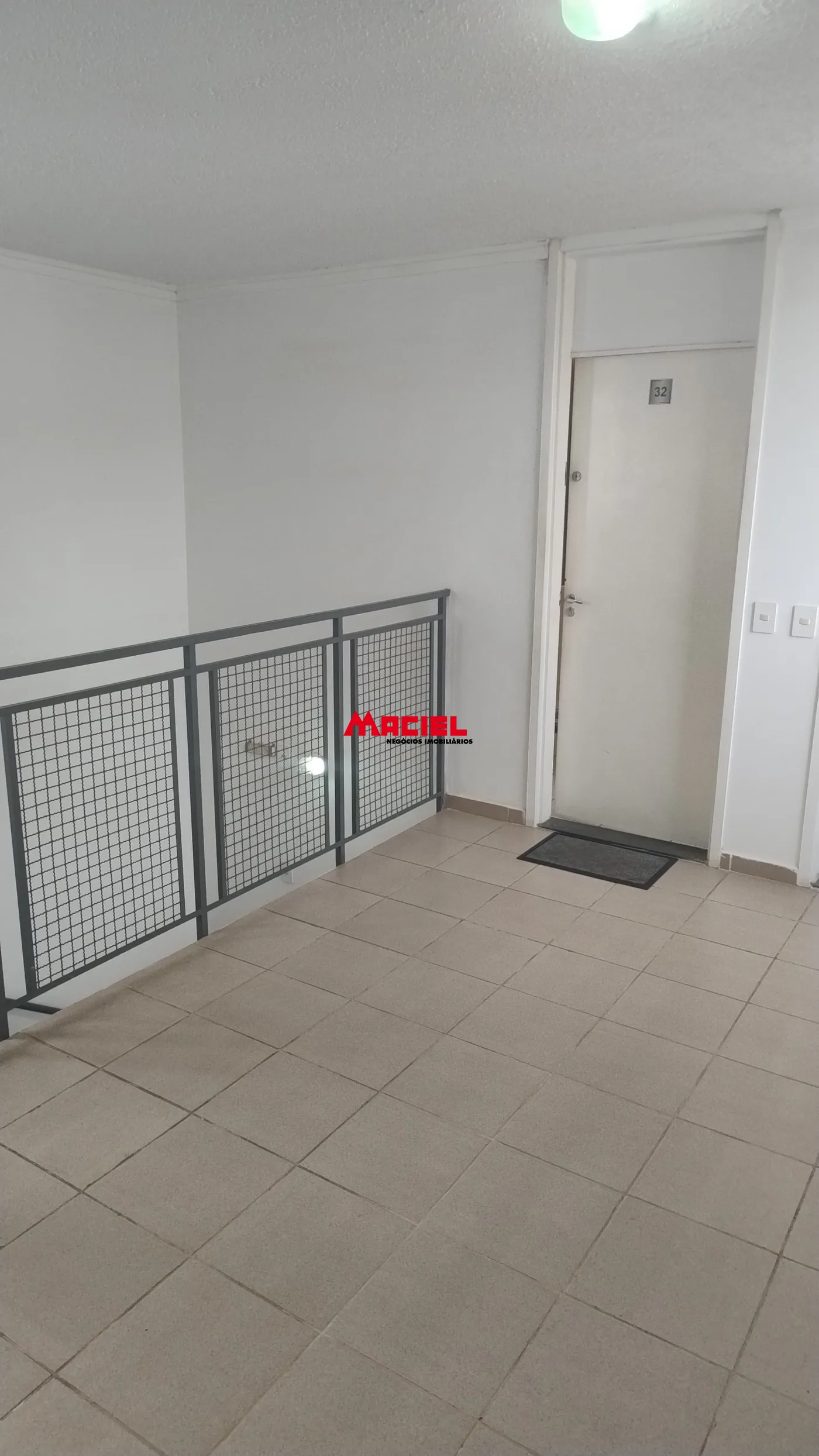 Comprar Apartamento / Padr&atilde;o em S&atilde;o Jos&eacute; dos Campos R$ 190.000,00 - Foto 9
