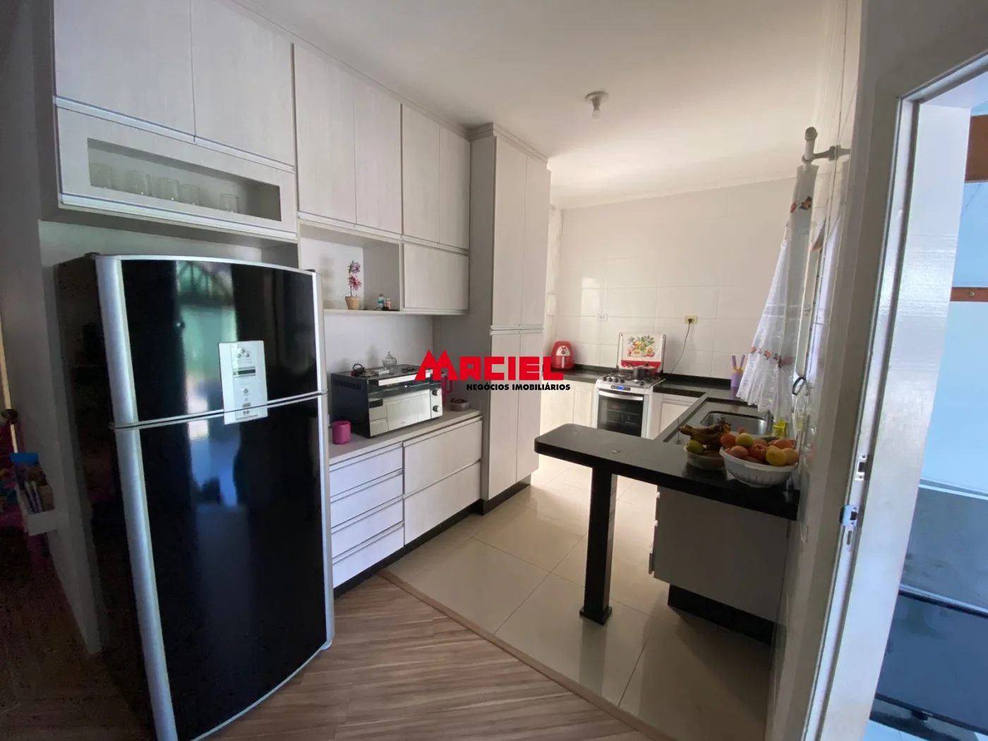 Comprar Casa / Padr&atilde;o em S&atilde;o Jos&eacute; dos Campos R$ 430.000,00 - Foto 3