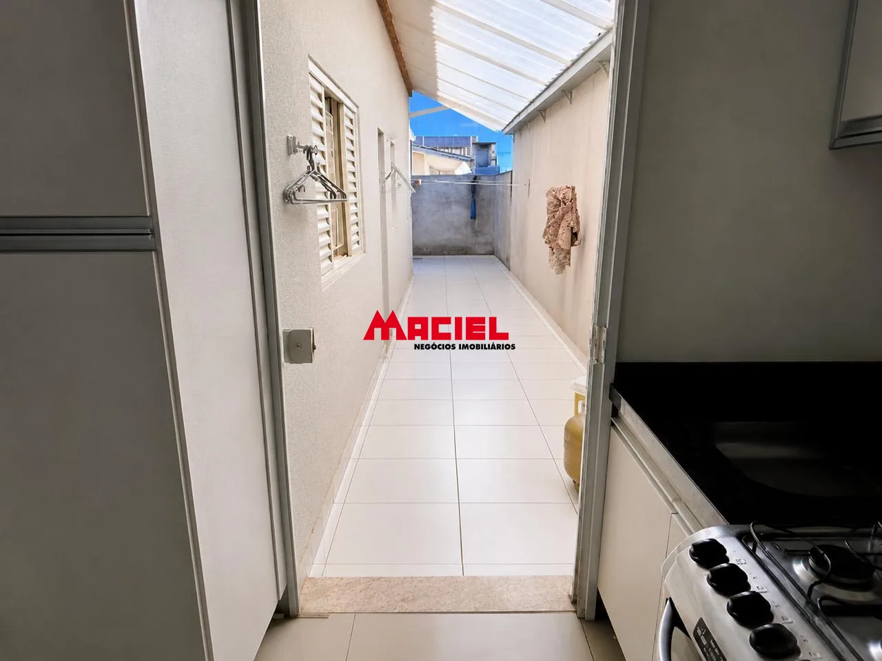 Comprar Casa / Padr&atilde;o em S&atilde;o Jos&eacute; dos Campos R$ 430.000,00 - Foto 4