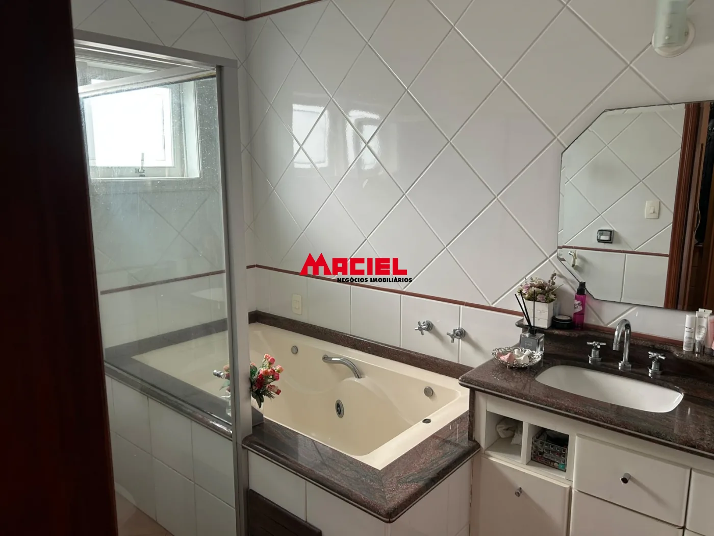 Comprar Casa / Condom&iacute;nio em S&atilde;o Jos&eacute; dos Campos R$ 1.900.000,00 - Foto 15