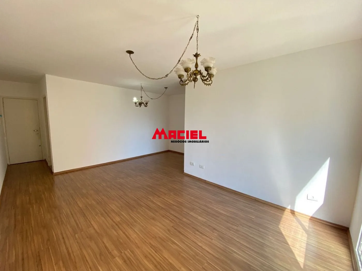 Comprar Apartamento / Padr&atilde;o em S&atilde;o Jos&eacute; dos Campos R$ 660.000,00 - Foto 5