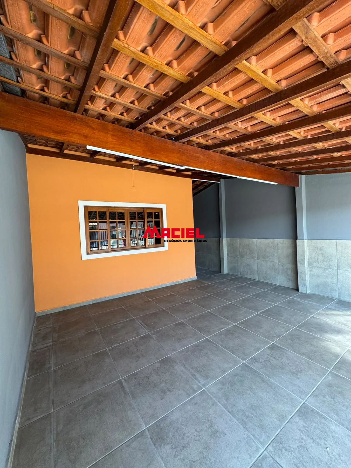 Comprar Casa / Padr&atilde;o em S&atilde;o Jos&eacute; dos Campos R$ 380.000,00 - Foto 1