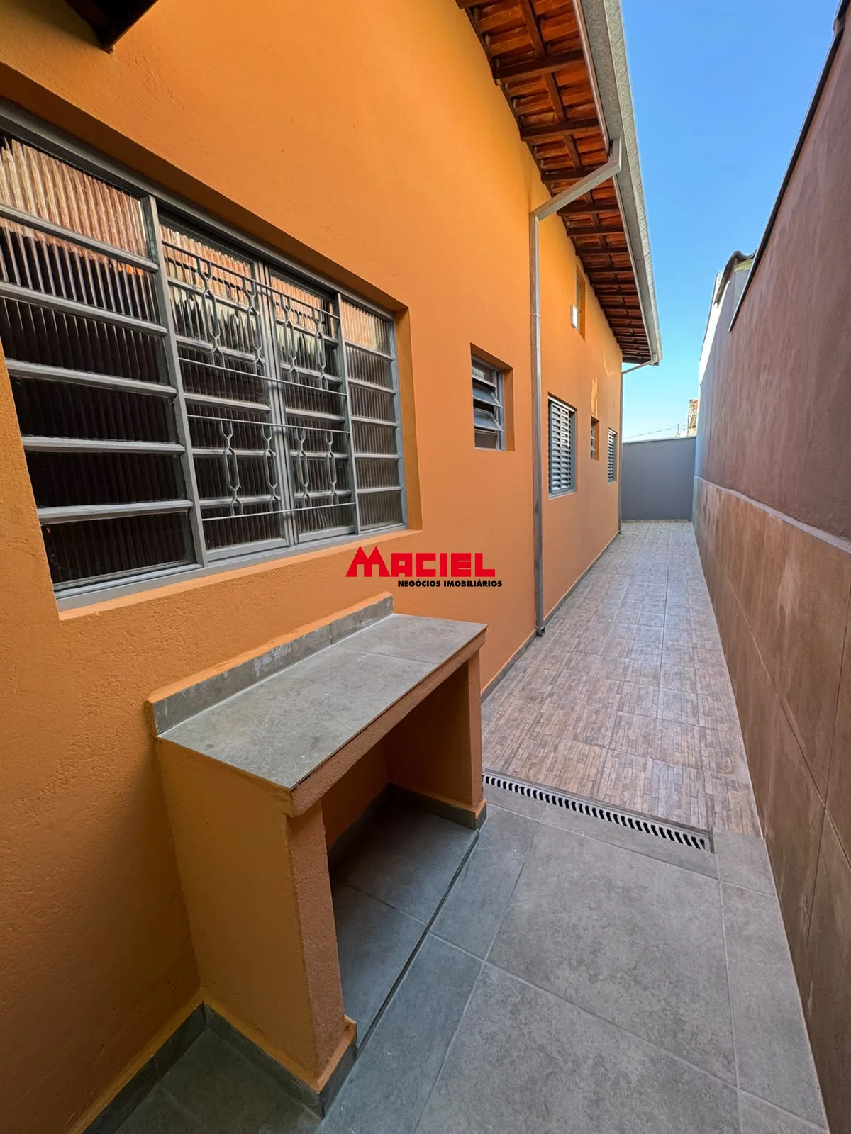 Comprar Casa / Padr&atilde;o em S&atilde;o Jos&eacute; dos Campos R$ 380.000,00 - Foto 4