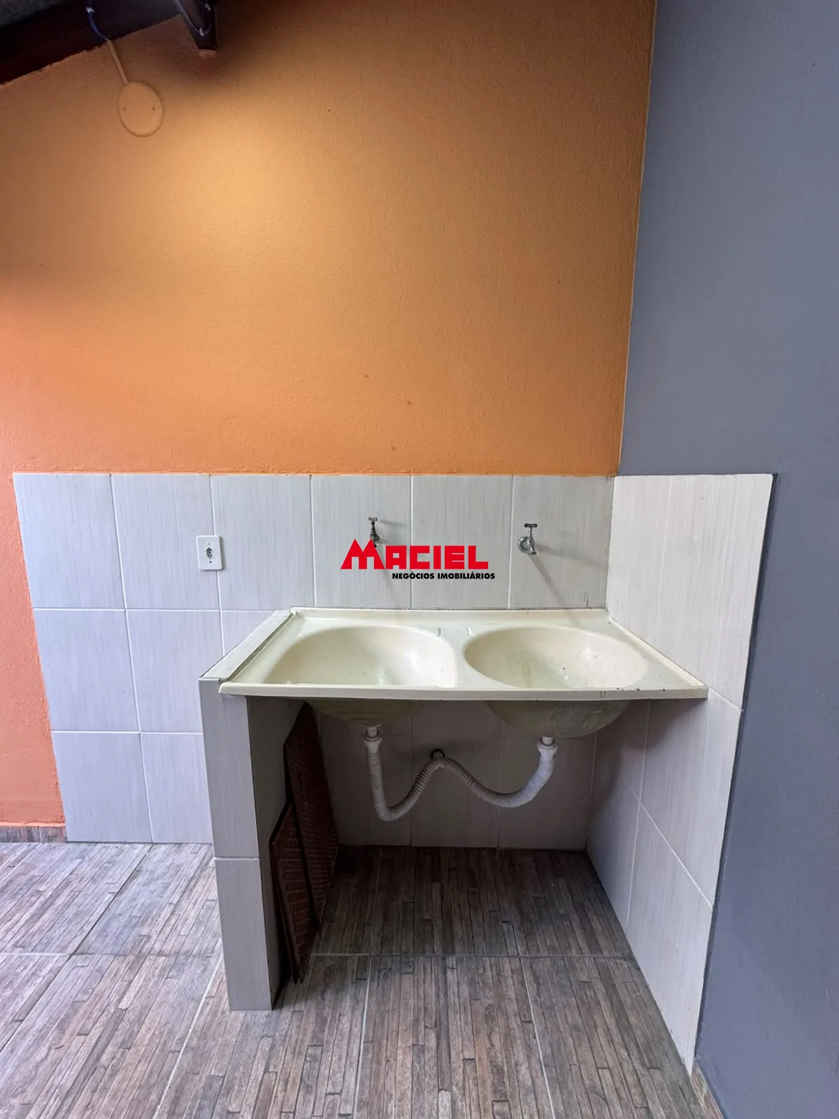Comprar Casa / Padr&atilde;o em S&atilde;o Jos&eacute; dos Campos R$ 380.000,00 - Foto 8
