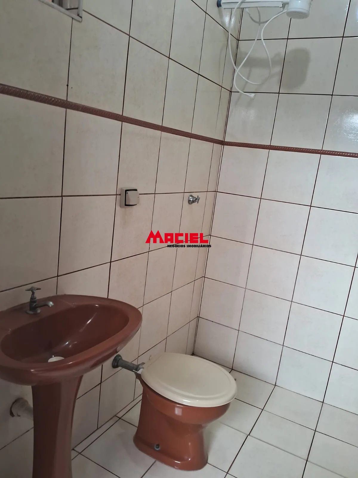 Alugar Casa / Padr&atilde;o em S&atilde;o Jos&eacute; dos Campos R$ 5.000,00 - Foto 9