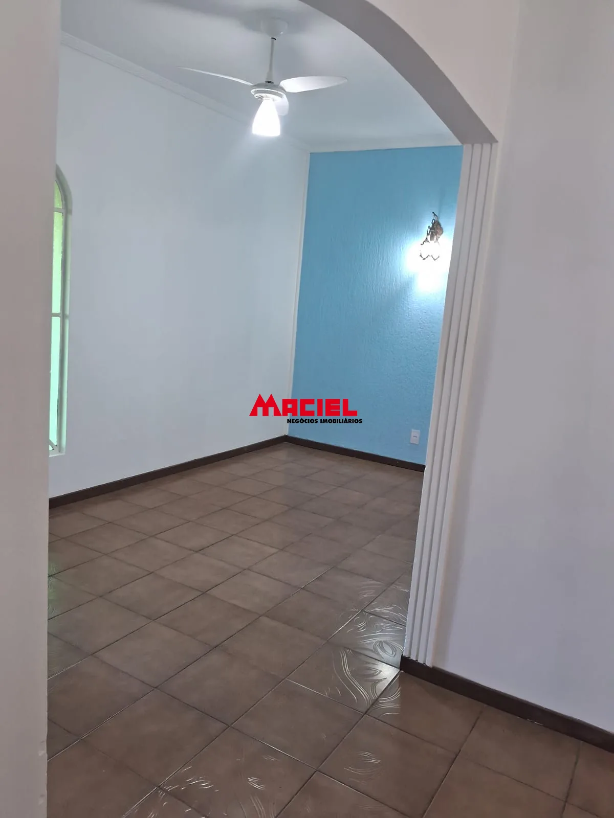 Alugar Casa / Padr&atilde;o em S&atilde;o Jos&eacute; dos Campos R$ 5.000,00 - Foto 14