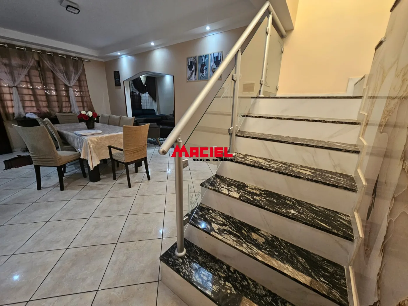 Comprar Casa / Sobrado em S&atilde;o Jos&eacute; dos Campos R$ 600.000,00 - Foto 3