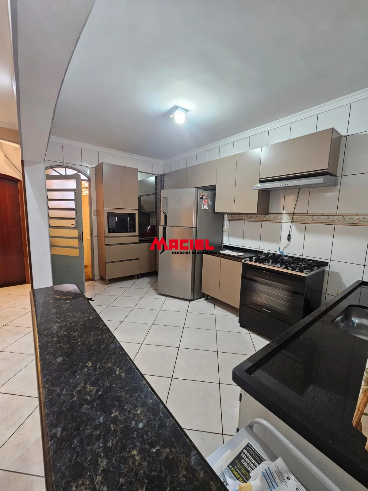 Comprar Casa / Sobrado em S&atilde;o Jos&eacute; dos Campos R$ 600.000,00 - Foto 2