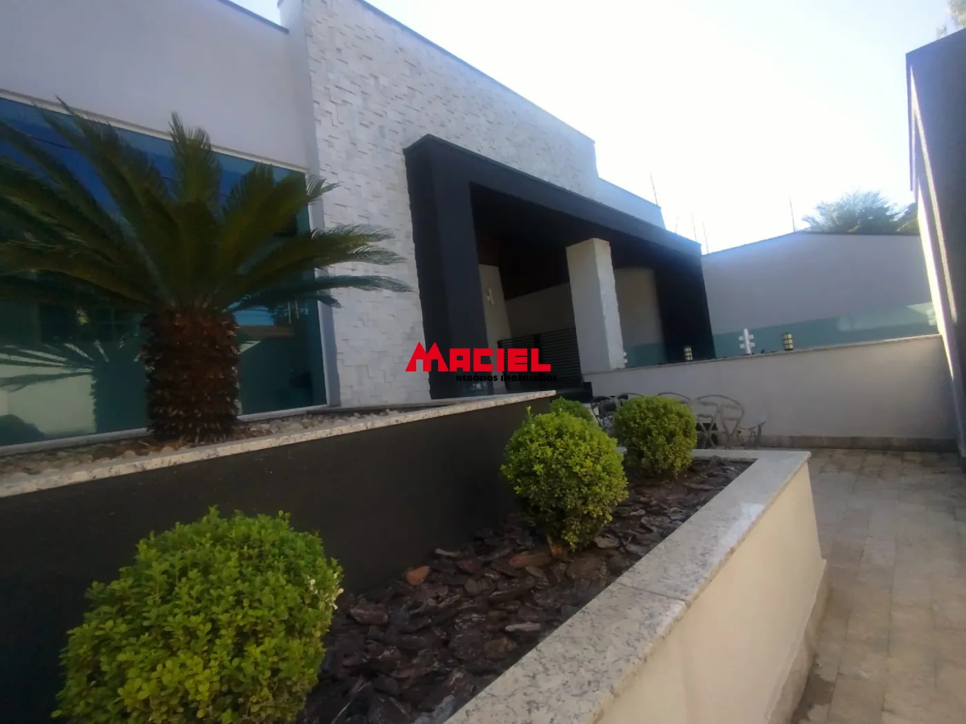 Alugar Casa / Padr&atilde;o em S&atilde;o Jos&eacute; dos Campos R$ 4.700,00 - Foto 9