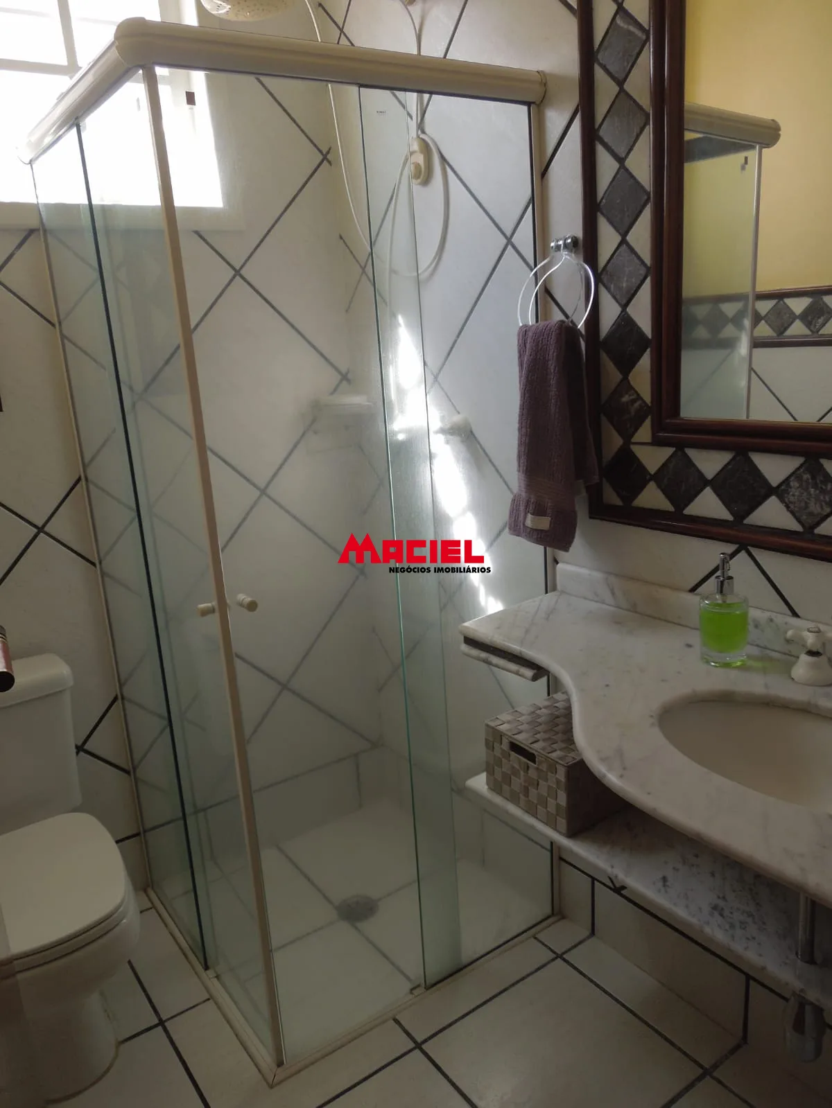 Alugar Casa / Padr&atilde;o em S&atilde;o Jos&eacute; dos Campos R$ 4.700,00 - Foto 25