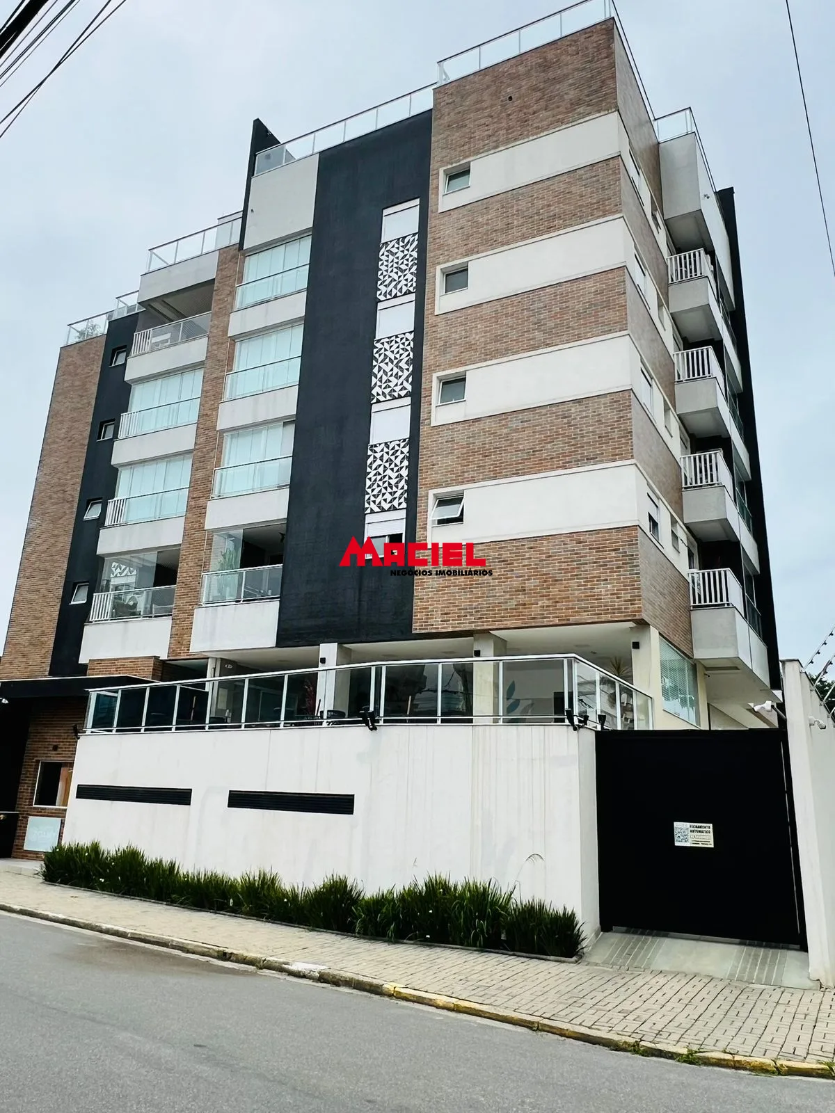 Comprar Apartamento / Padr&atilde;o em Ubatuba R$ 1.200.000,00 - Foto 14