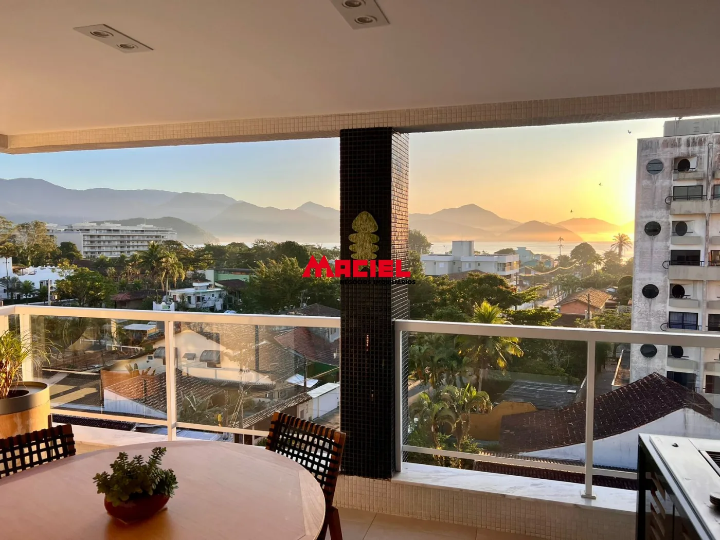 Comprar Apartamento / Padr&atilde;o em Ubatuba R$ 1.200.000,00 - Foto 23