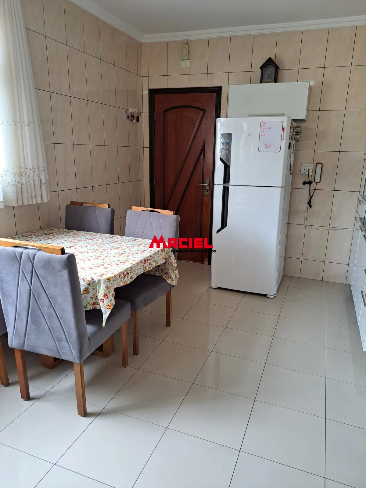 Comprar Apartamento / Padr&atilde;o em S&atilde;o Jos&eacute; dos Campos R$ 425.000,00 - Foto 4