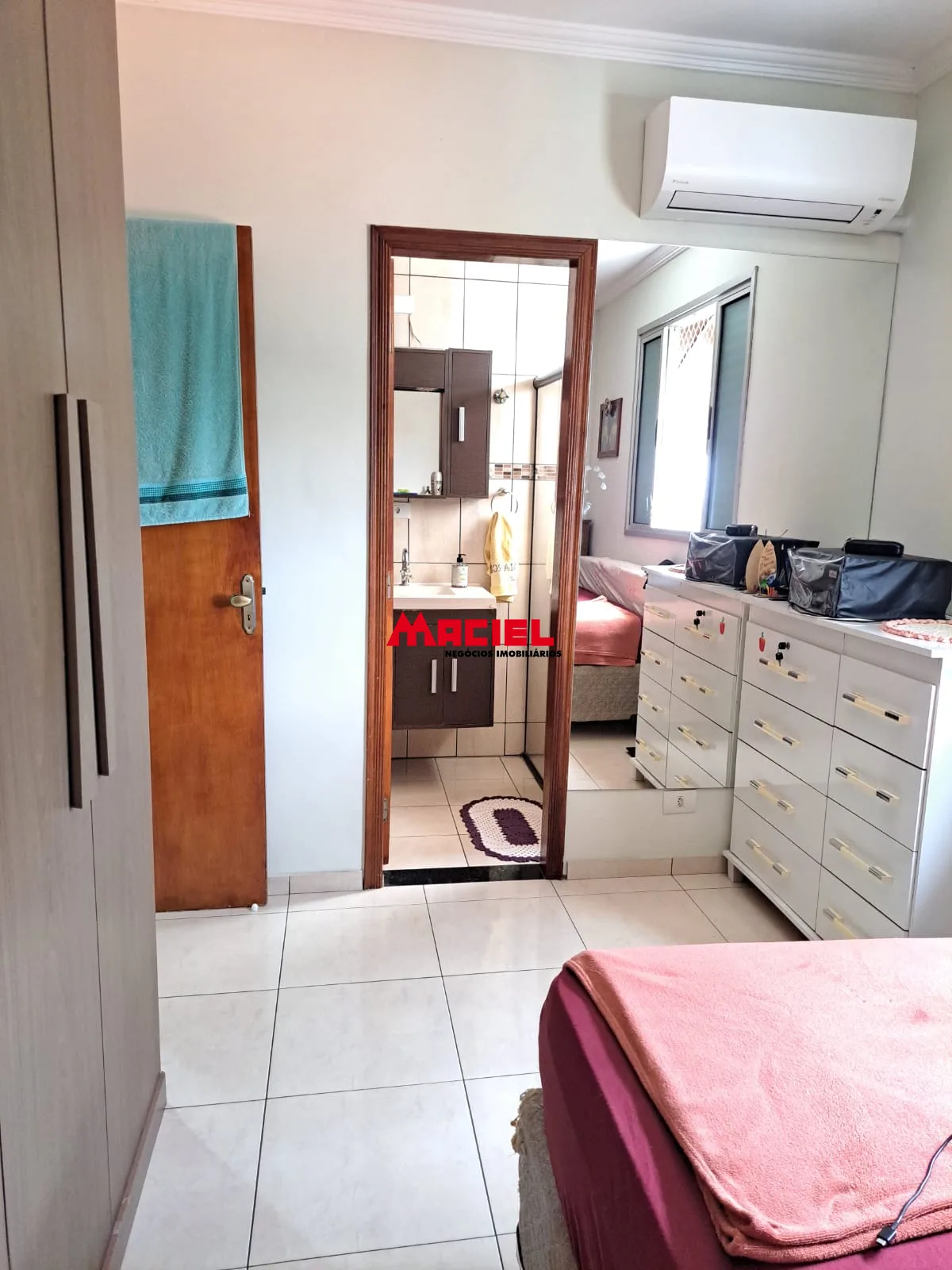 Comprar Apartamento / Padr&atilde;o em S&atilde;o Jos&eacute; dos Campos R$ 425.000,00 - Foto 5