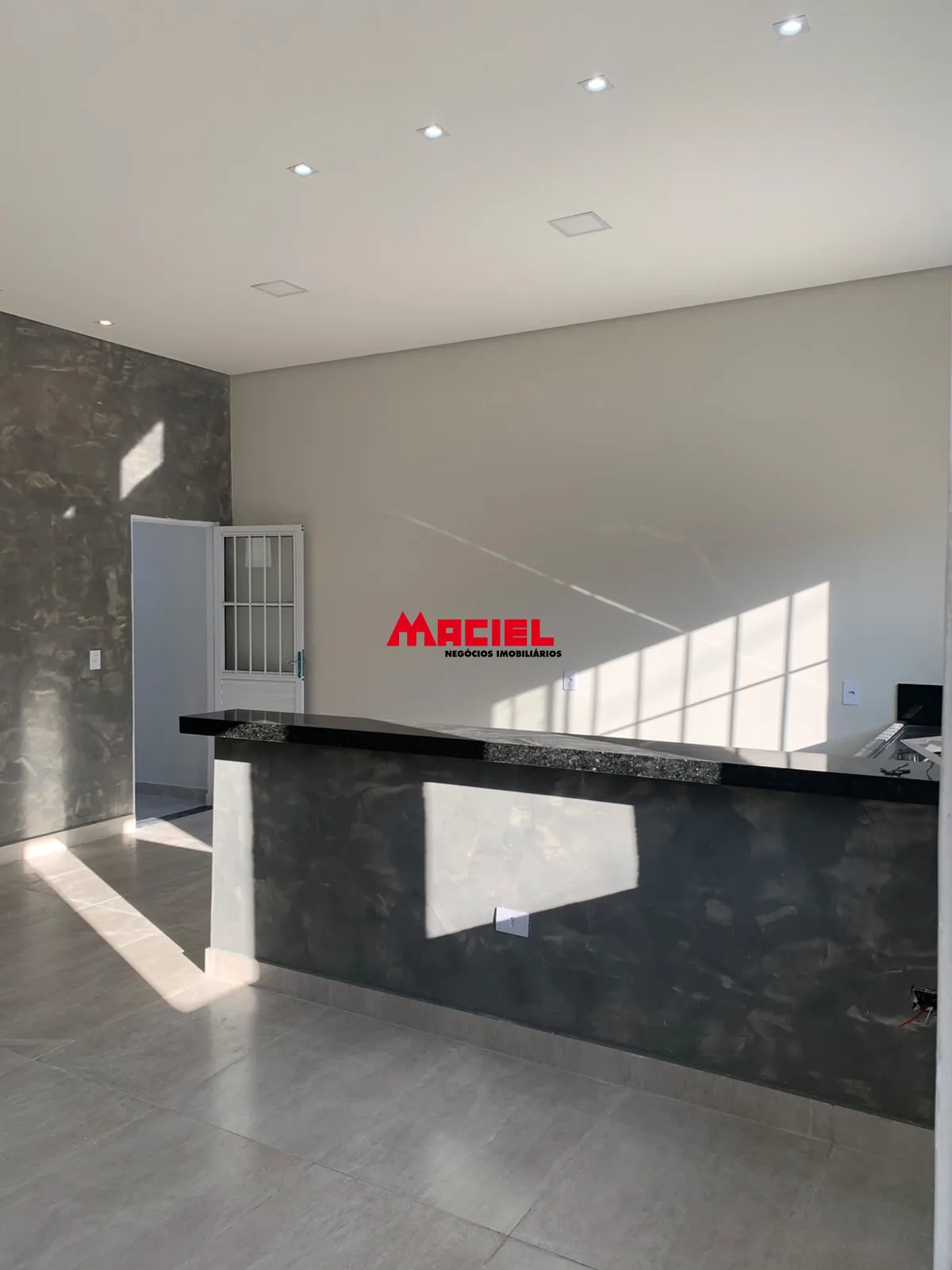 Comprar Casa / Padr&atilde;o em S&atilde;o Jos&eacute; dos Campos R$ 350.000,00 - Foto 5
