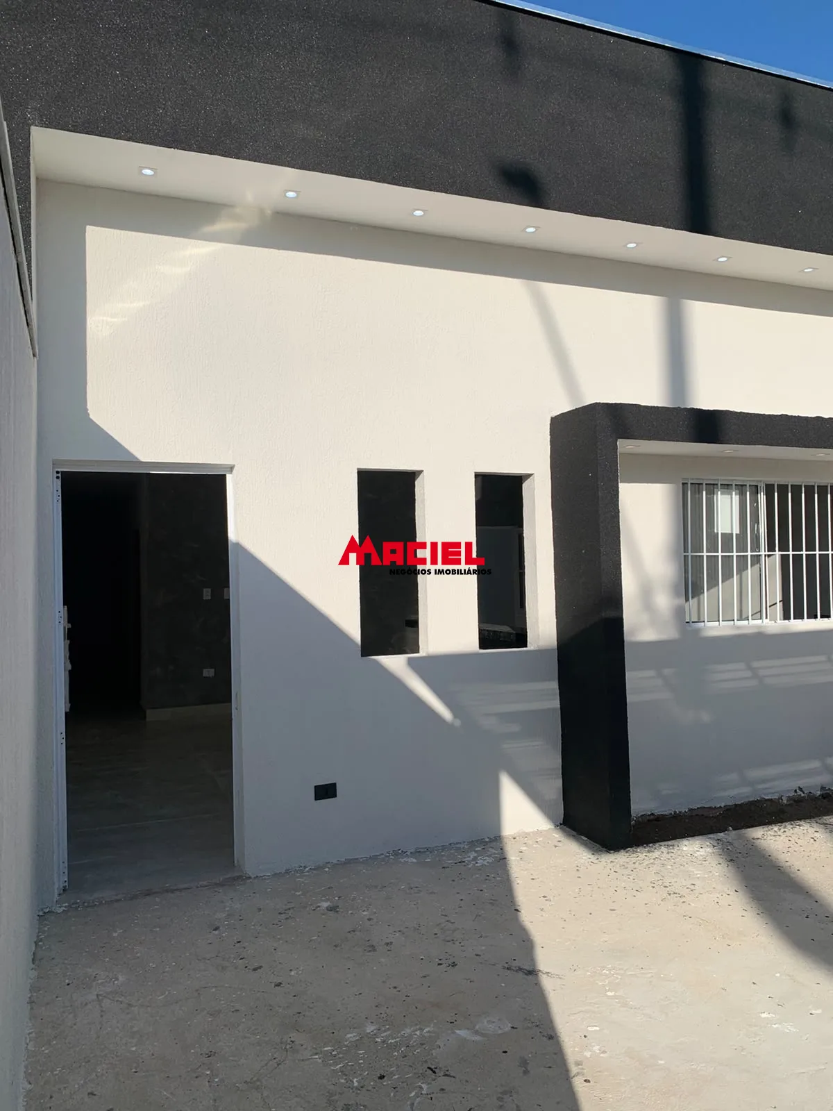 Comprar Casa / Padr&atilde;o em S&atilde;o Jos&eacute; dos Campos R$ 350.000,00 - Foto 3