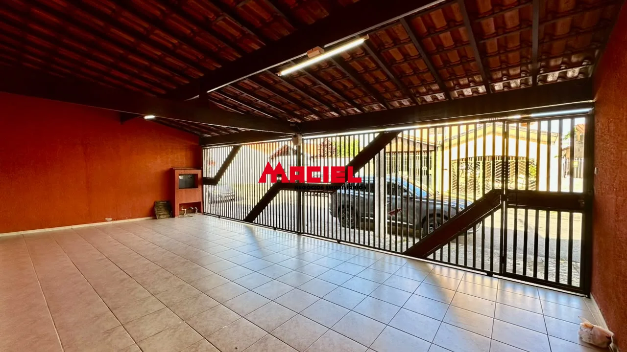 Comprar Casa / Padr&atilde;o em S&atilde;o Jos&eacute; dos Campos R$ 750.000,00 - Foto 3