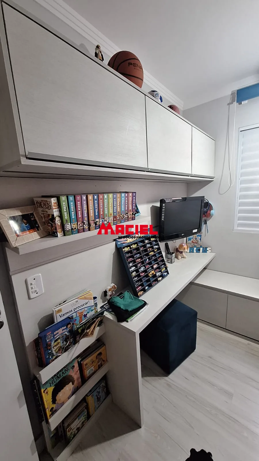 Alugar Apartamento / Padr&atilde;o em S&atilde;o Jos&eacute; dos Campos R$ 3.300,00 - Foto 5