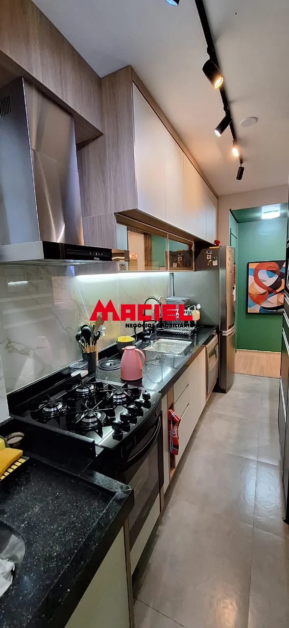 Alugar Apartamento / Padr&atilde;o em S&atilde;o Jos&eacute; dos Campos R$ 3.300,00 - Foto 2