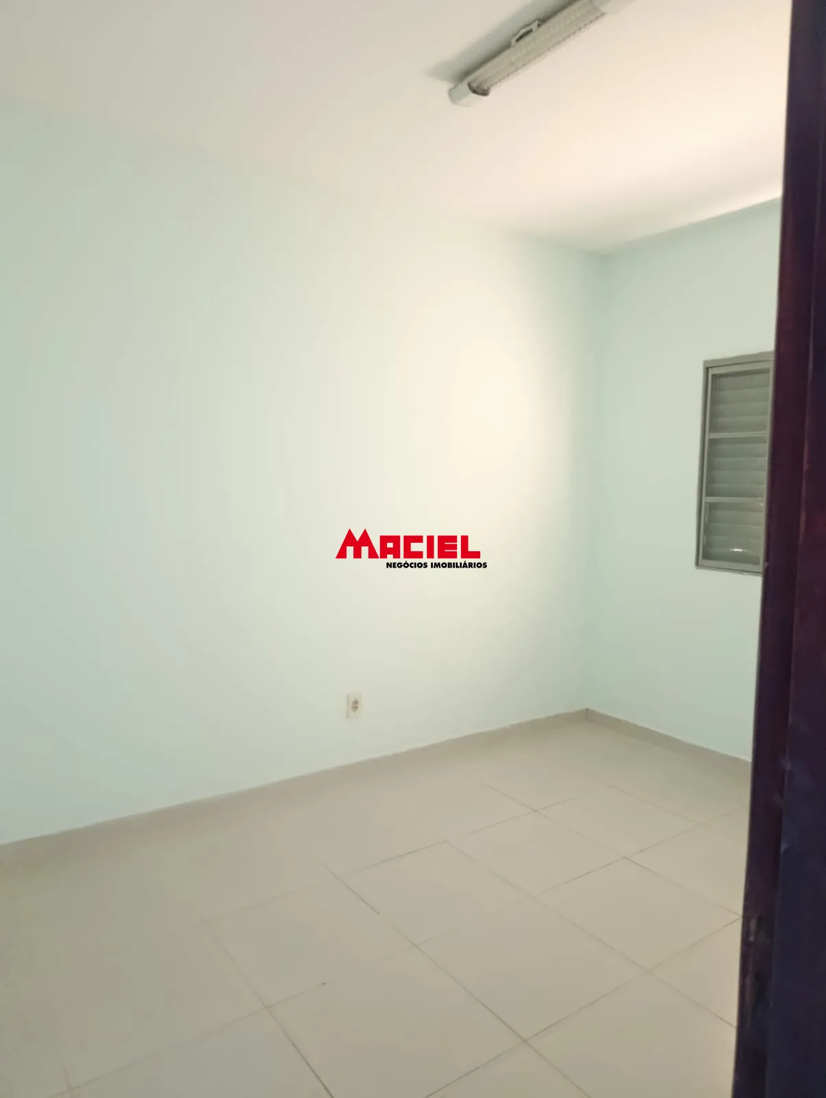 Alugar Casa / Padr&atilde;o em S&atilde;o Jos&eacute; dos Campos R$ 2.200,00 - Foto 5