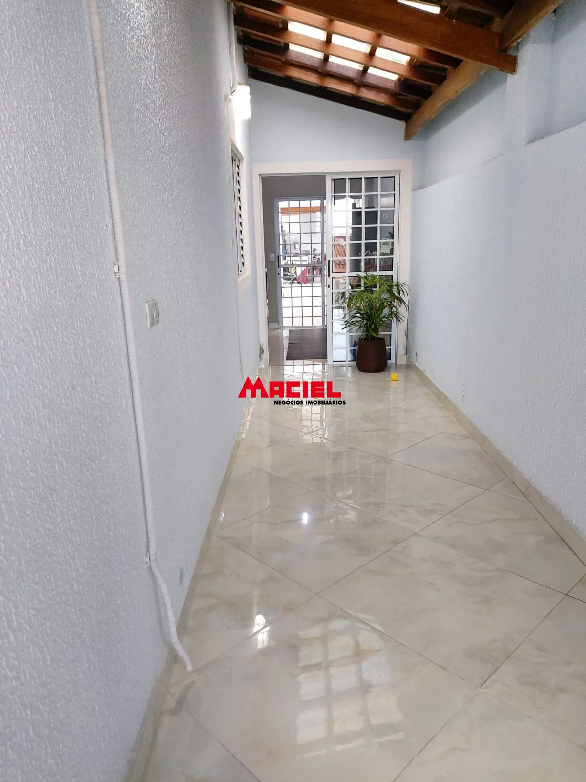 Comprar Casa / Padr&atilde;o em S&atilde;o Jos&eacute; dos Campos R$ 395.000,00 - Foto 5