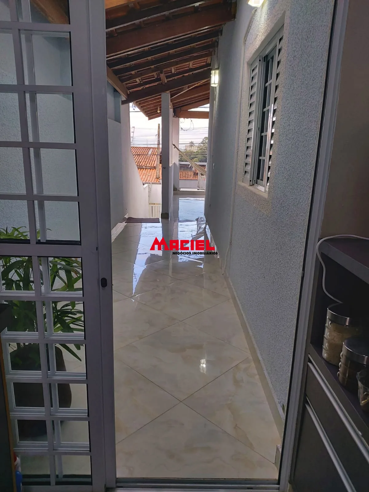 Comprar Casa / Padr&atilde;o em S&atilde;o Jos&eacute; dos Campos R$ 395.000,00 - Foto 9