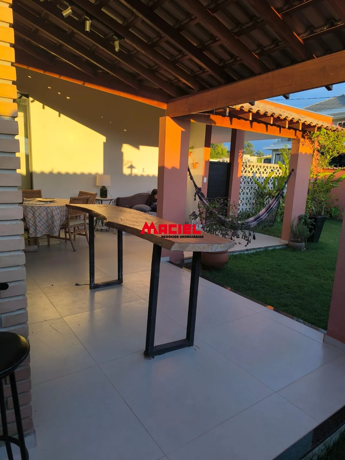 Comprar Casa / Condom&iacute;nio em S&atilde;o Jos&eacute; dos Campos R$ 1.810.000,00 - Foto 2