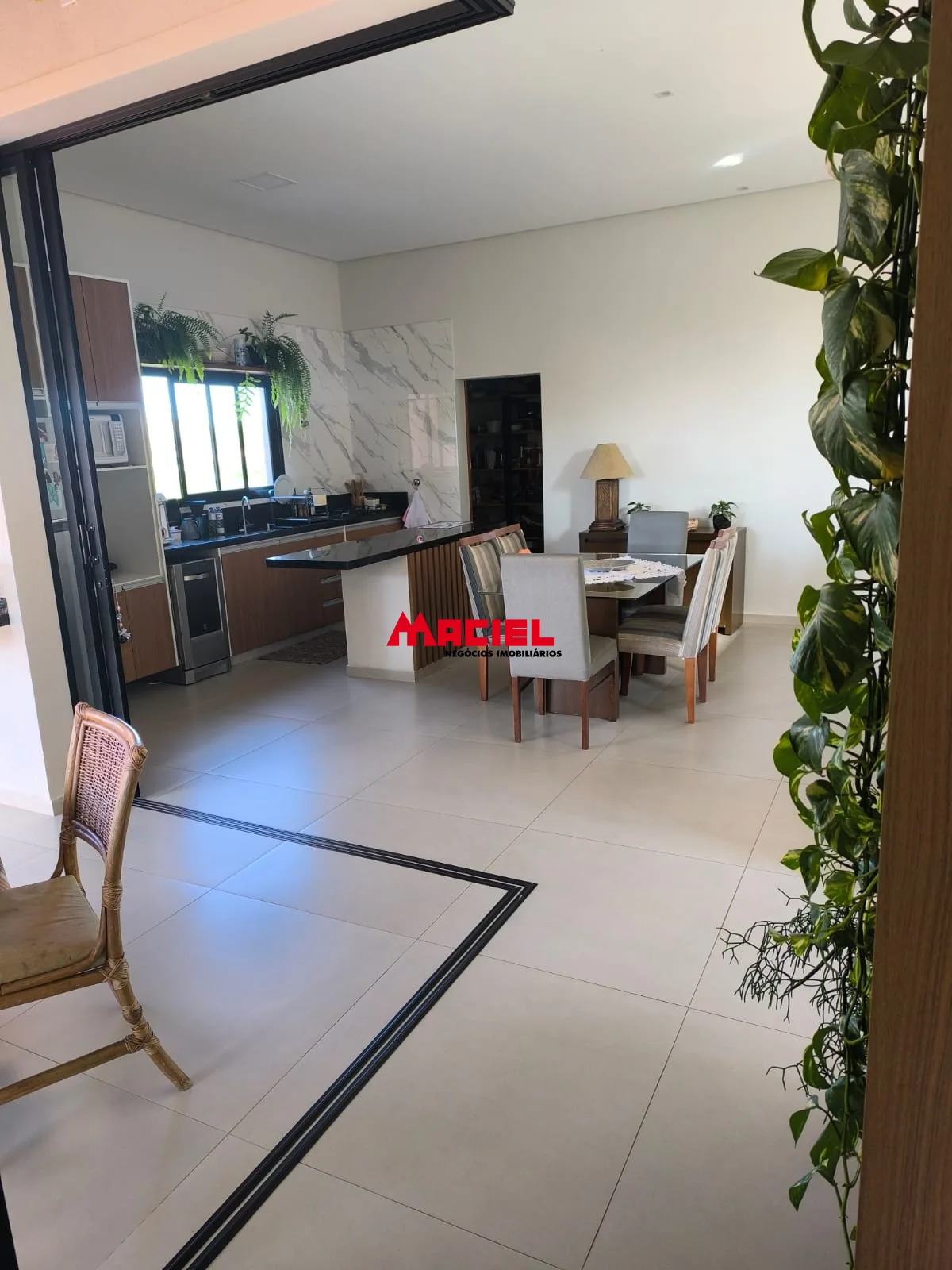 Comprar Casa / Condom&iacute;nio em S&atilde;o Jos&eacute; dos Campos R$ 1.810.000,00 - Foto 4
