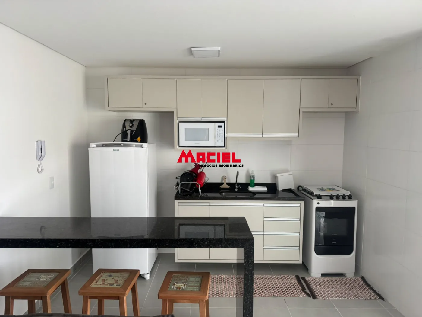 Comprar Apartamento / Padr&atilde;o em Ubatuba R$ 1.000.000,00 - Foto 3