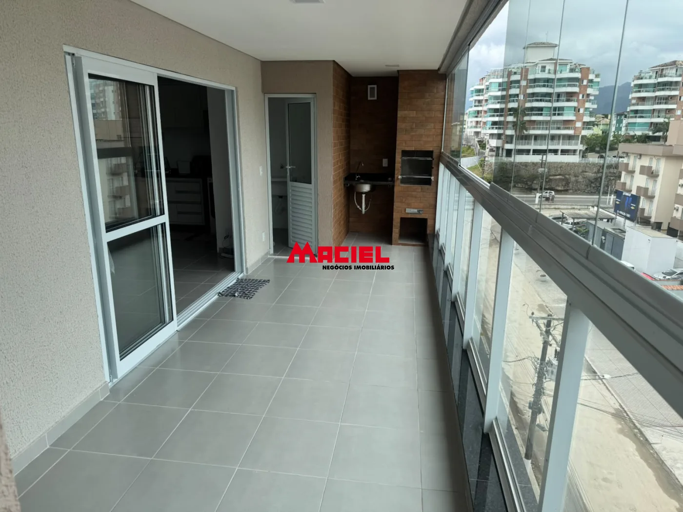 Comprar Apartamento / Padr&atilde;o em Ubatuba R$ 1.000.000,00 - Foto 4