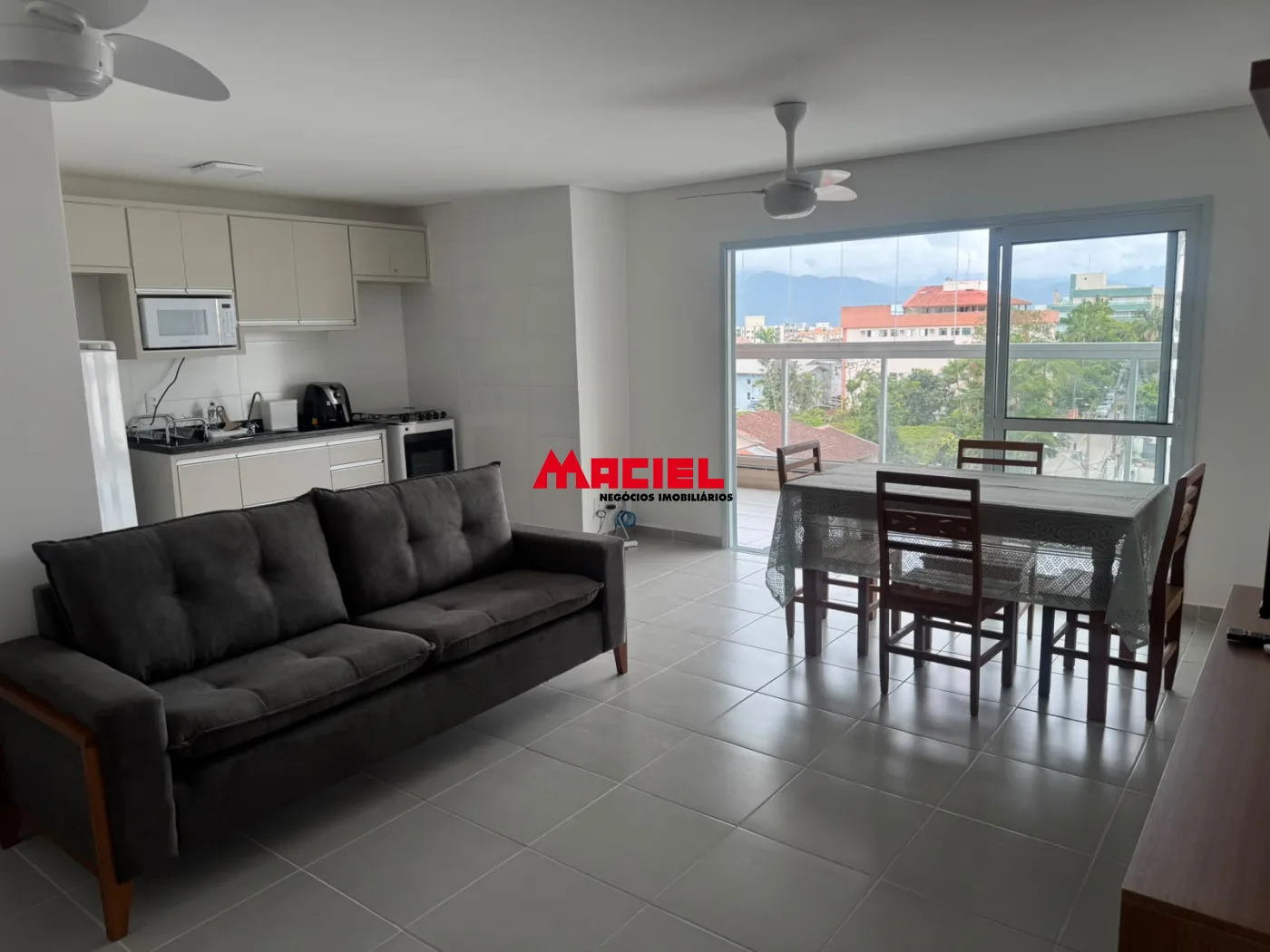 Comprar Apartamento / Padr&atilde;o em Ubatuba R$ 1.000.000,00 - Foto 1