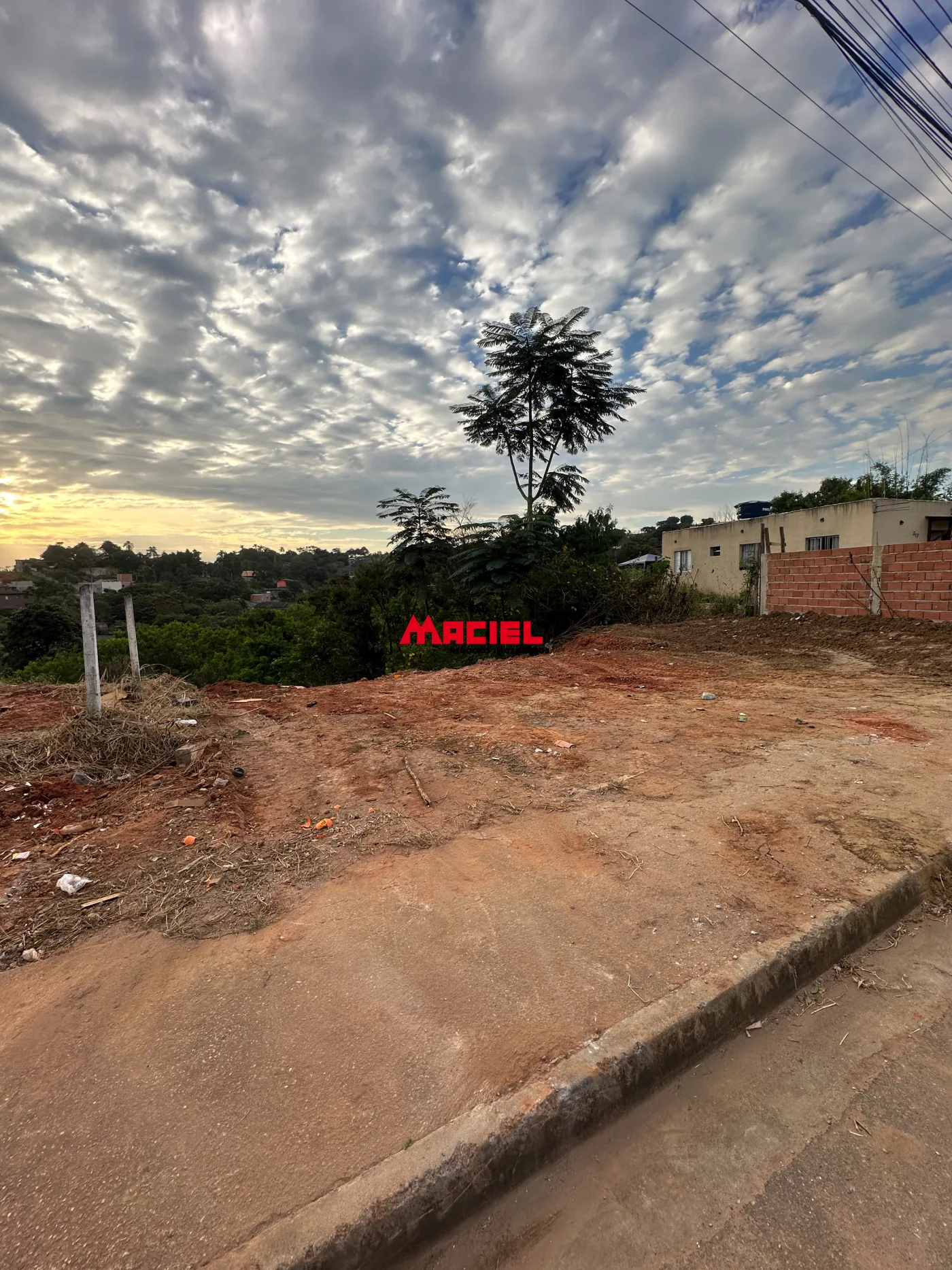 Comprar Terreno / Padr&atilde;o em S&atilde;o Jos&eacute; dos Campos R$ 249.000,00 - Foto 3