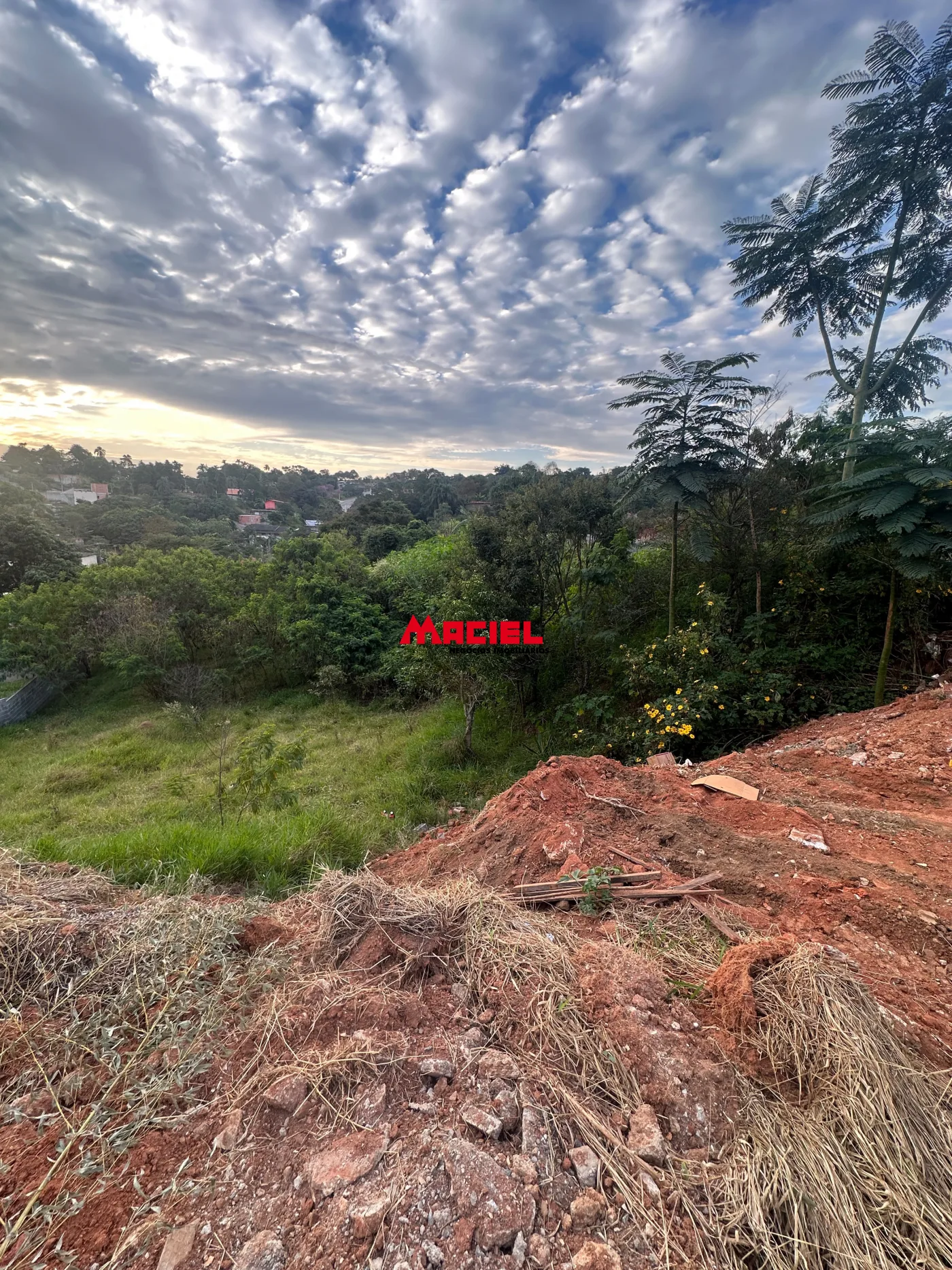 Comprar Terreno / Padr&atilde;o em S&atilde;o Jos&eacute; dos Campos R$ 249.000,00 - Foto 9