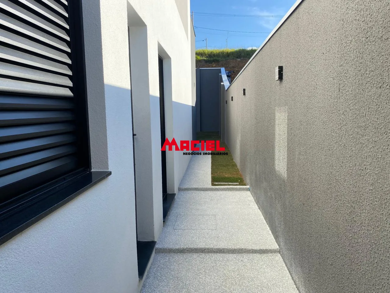 Comprar Casa / Sobrado em S&atilde;o Jos&eacute; dos Campos R$ 1.200.000,00 - Foto 1