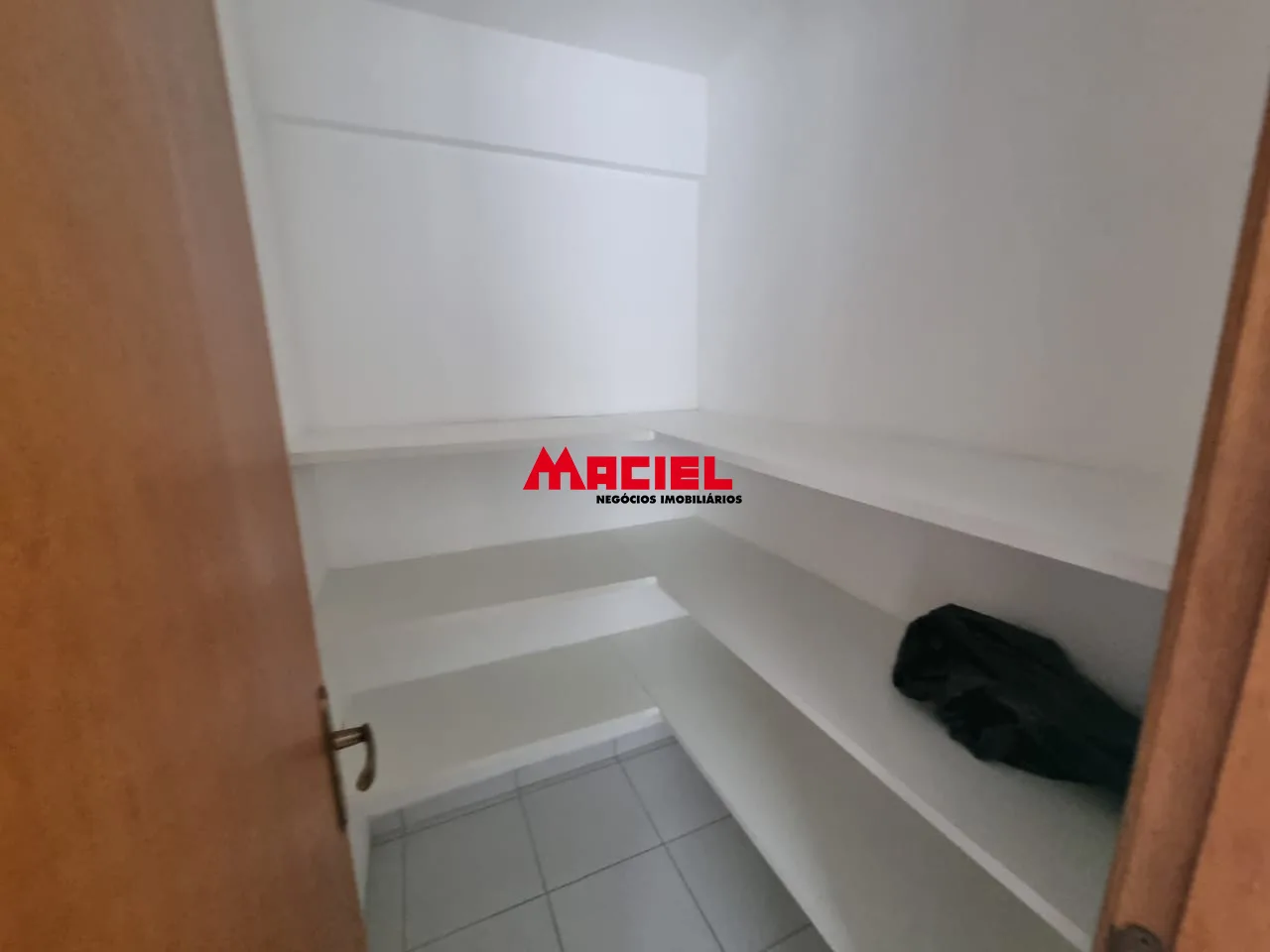 Comprar Apartamento / Padr&atilde;o em S&atilde;o Jos&eacute; dos Campos R$ 1.400.000,00 - Foto 3