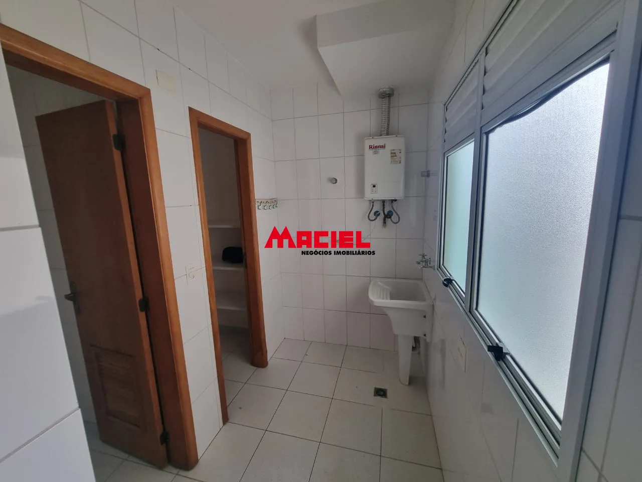 Comprar Apartamento / Padr&atilde;o em S&atilde;o Jos&eacute; dos Campos R$ 1.400.000,00 - Foto 17