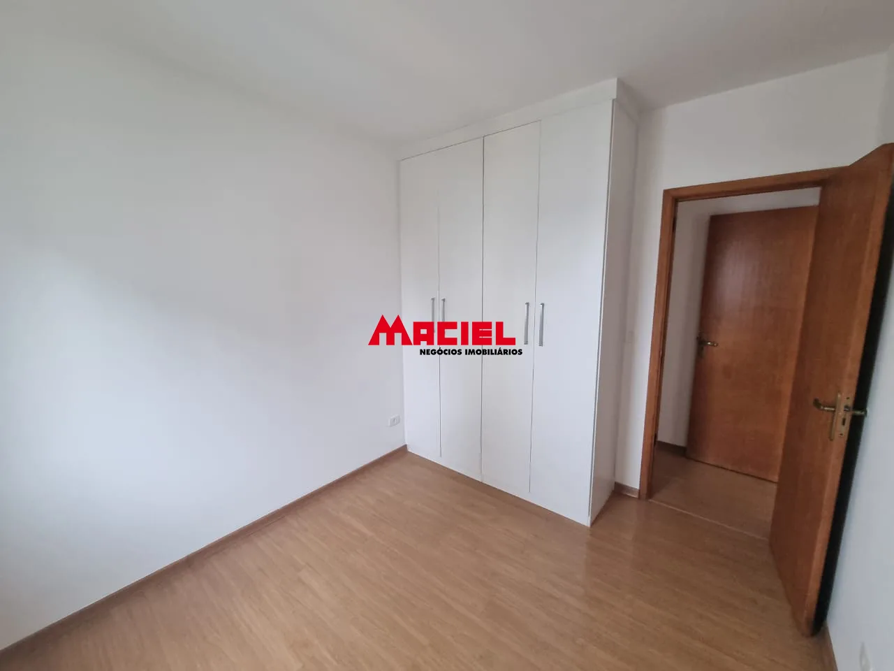 Comprar Apartamento / Padr&atilde;o em S&atilde;o Jos&eacute; dos Campos R$ 1.400.000,00 - Foto 15