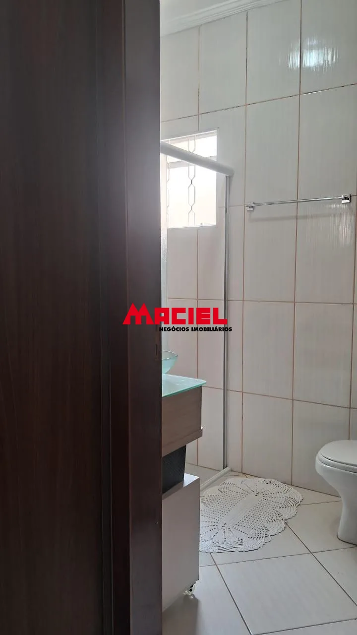 Comprar Casa / Padr&atilde;o em S&atilde;o Jos&eacute; dos Campos R$ 980.000,00 - Foto 3