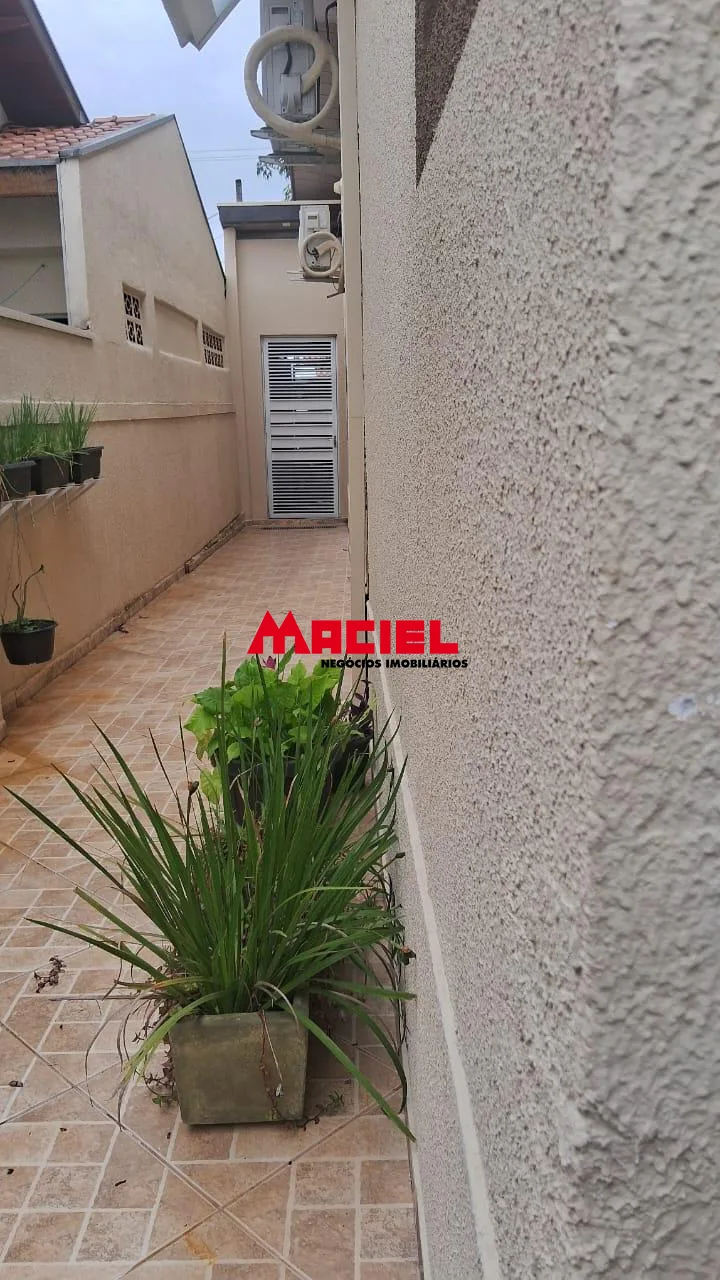 Comprar Casa / Padr&atilde;o em S&atilde;o Jos&eacute; dos Campos R$ 980.000,00 - Foto 28