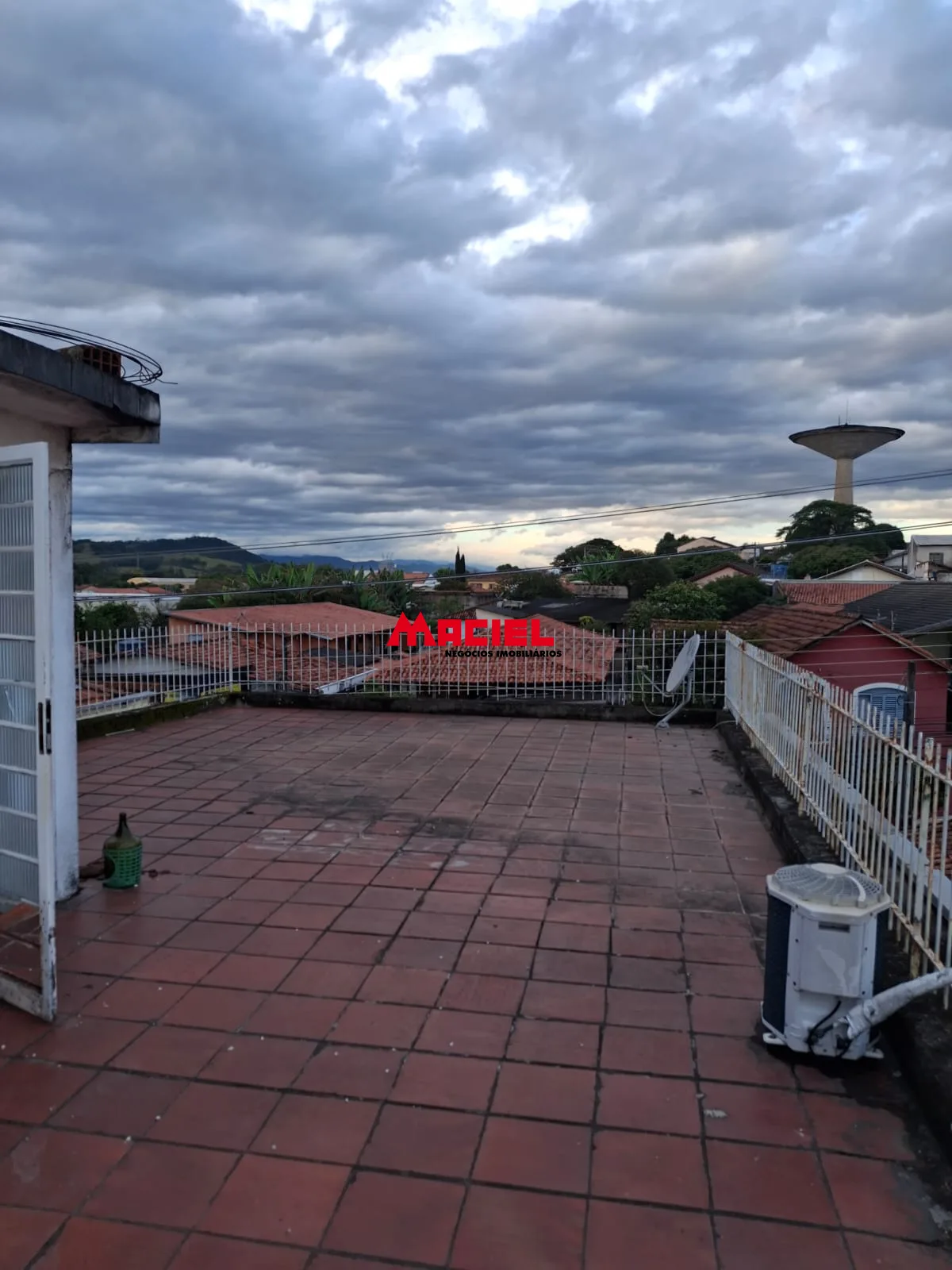 Alugar Casa / Sobrado em S&atilde;o Jos&eacute; dos Campos R$ 7.000,00 - Foto 21