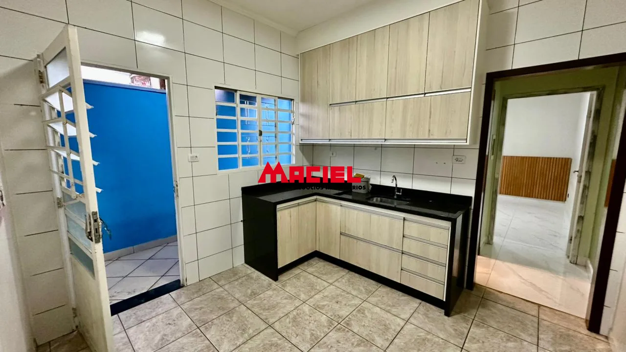 Comprar Casa / Padr&atilde;o em S&atilde;o Jos&eacute; dos Campos R$ 450.000,00 - Foto 10