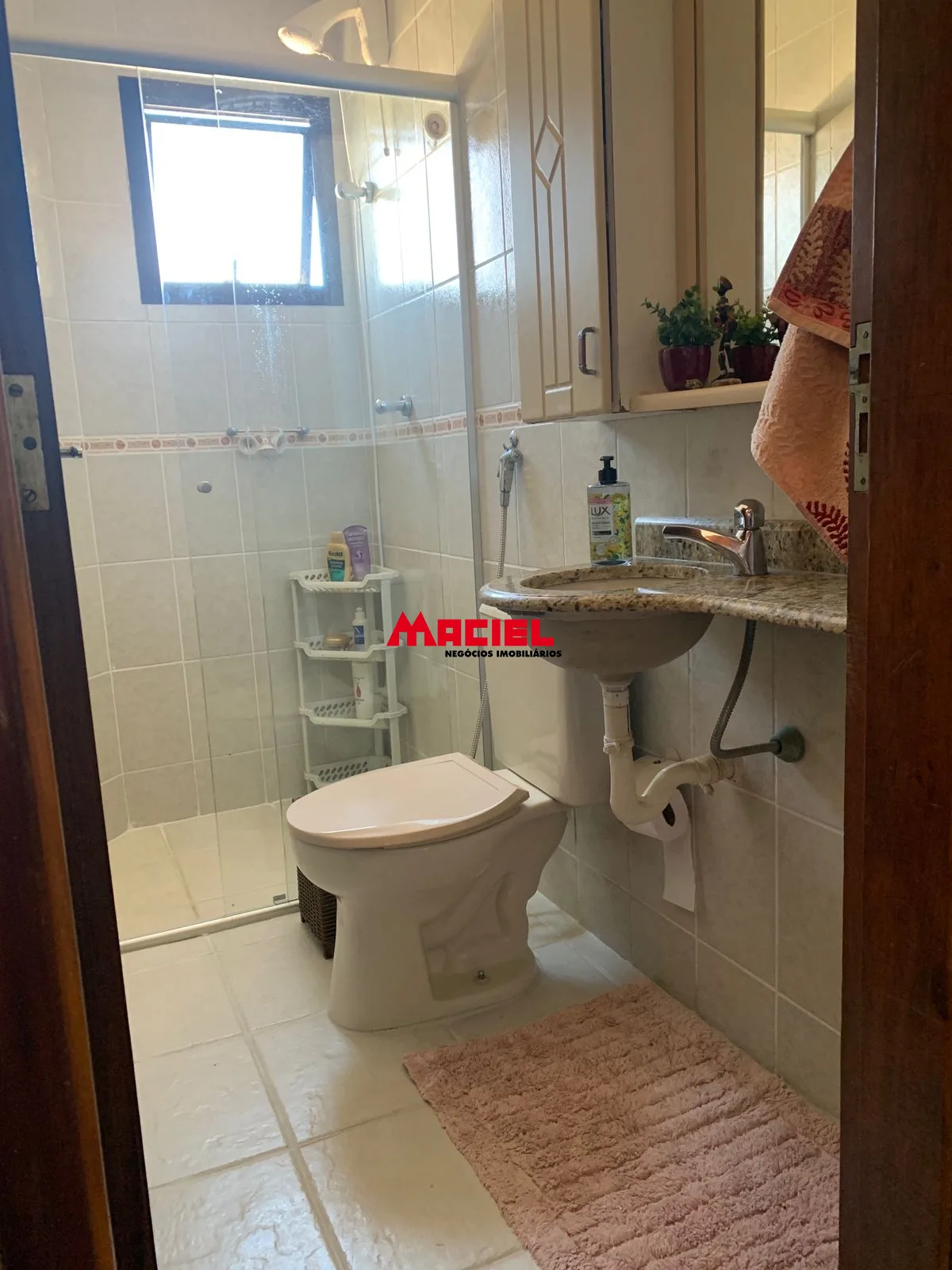 Comprar Apartamento / Padr&atilde;o em Ubatuba R$ 800.000,00 - Foto 3