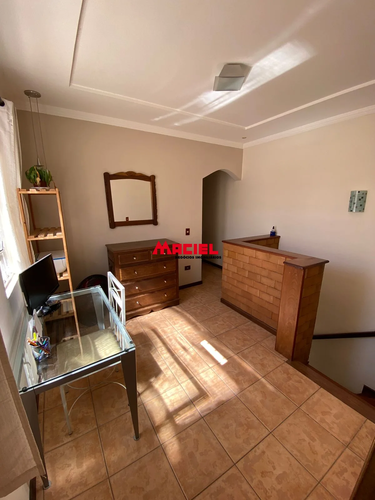 Alugar Casa / Sobrado em S&atilde;o Jos&eacute; dos Campos R$ 3.300,00 - Foto 8